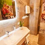 Hornstein - Weingut, Vinothek & Gastronomie Hotel