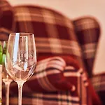 Hornstein - Weingut, Vinothek & Gastronomie Hotel *