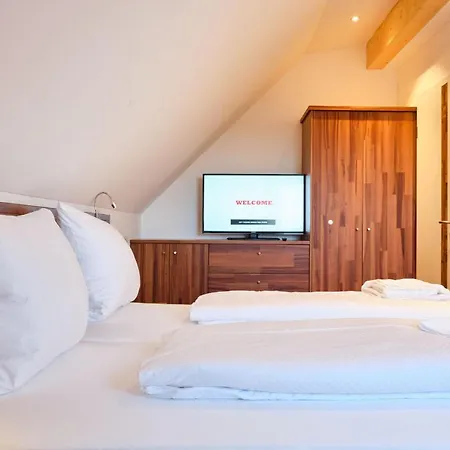 Hotel Hornstein - Weingut, Vinothek & Gastronomie Nonnenhorn